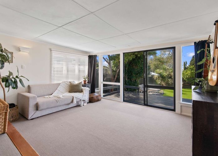  at 27 Roosevelt Road, Western Heights, Rotorua