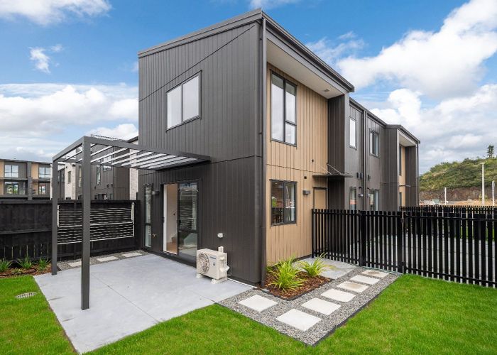  at 4 Te Toka a Whenua Avenue, Three Kings, Auckland City, Auckland