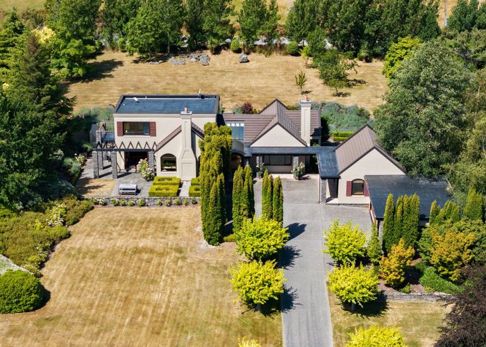  at 4 Scenic Drive, Drift Bay, Queenstown