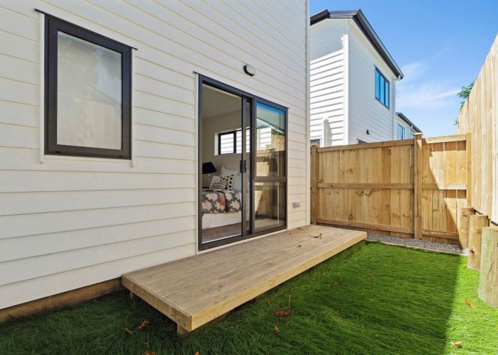  at Lots 1-5,  Kolmar Road, Papatoetoe, Manukau City, Auckland