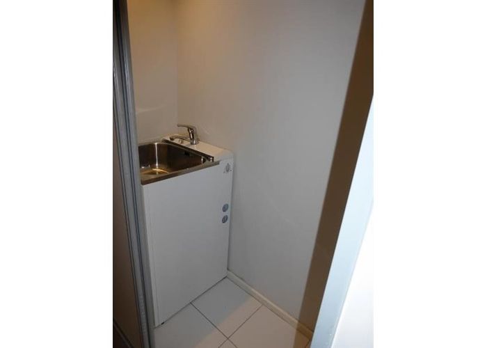  at 1/14 Brougham Street, Addington, Christchurch City, Canterbury