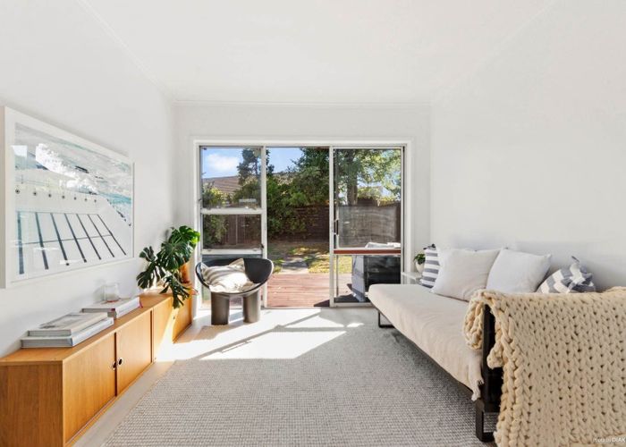  at 1/37 Oriana Avenue, Lynfield, Auckland