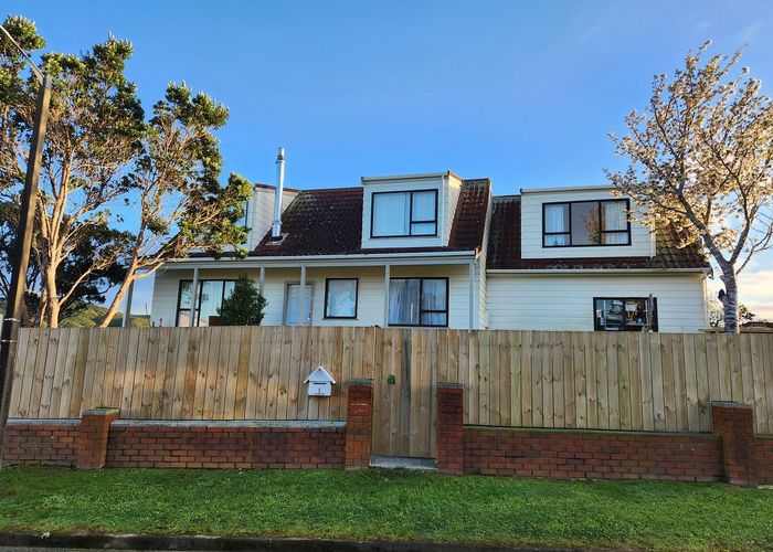  at 1 Lindis Close, Kelson, Lower Hutt, Wellington