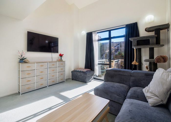  at 33/22A Willcott Street, Mount Albert, Auckland City, Auckland