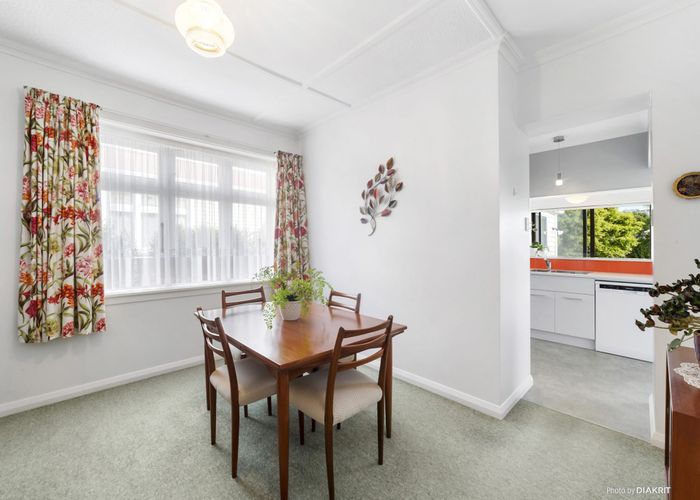  at 54 Donald Street, Karori, Wellington