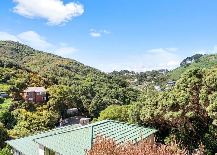  at 29A Cave Road, Houghton Bay, Wellington