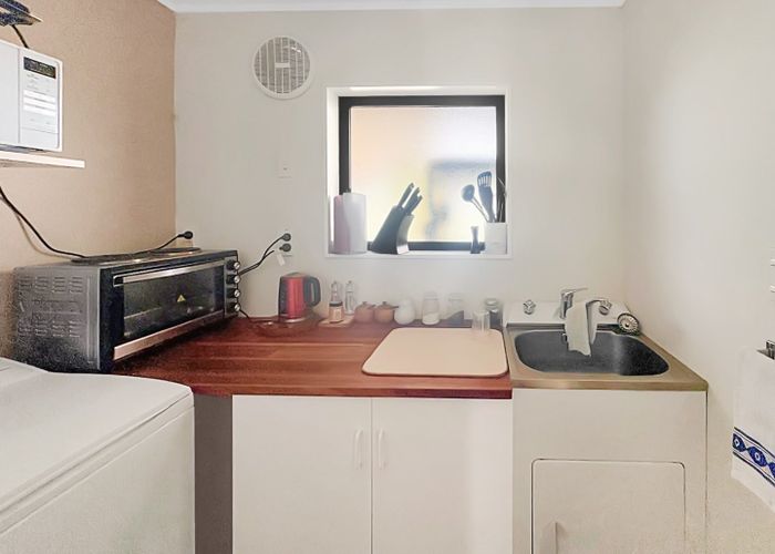  at 11 Hartley street, Foxton Beach, Horowhenua, Manawatu / Whanganui