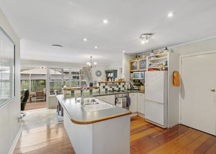 at 7 Lunn Avenue, Mount Wellington, Auckland