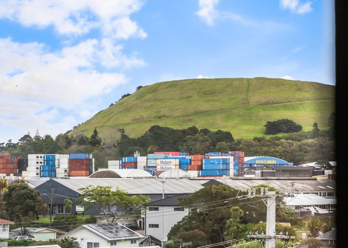  at 2A Taratoa Street, Point England, Auckland City, Auckland