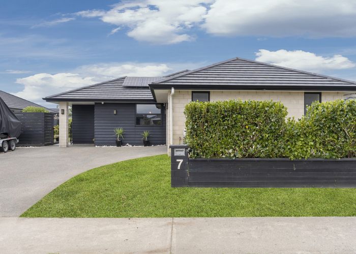 Free property data for 7 Livingstone Drive, Papamoa Beach, Papamoa
