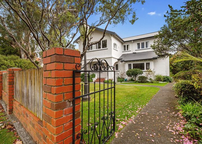  at 65 Penrose Street, Woburn, Lower Hutt