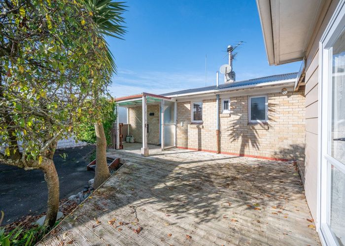  at 71 Rosehill Drive, Rosehill, Papakura, Auckland