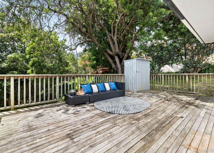  at 11B Lancelot Place, Glenfield, North Shore City, Auckland