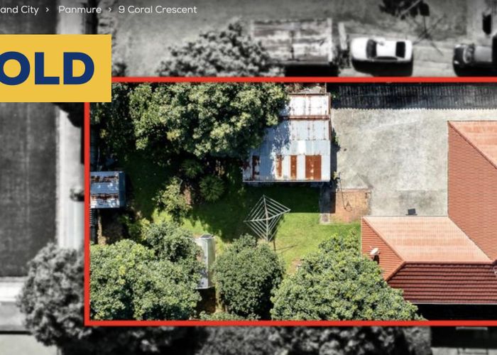  at 9 Coral Crescent, Panmure, Auckland