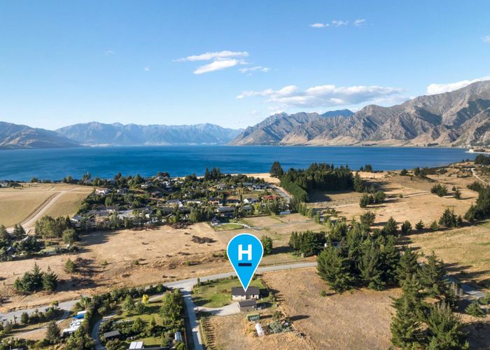  at 17 Lichen Lane, Wanaka