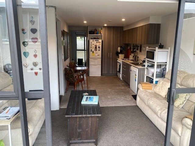  at 1902H Great North Road, Avondale, Auckland City, Auckland