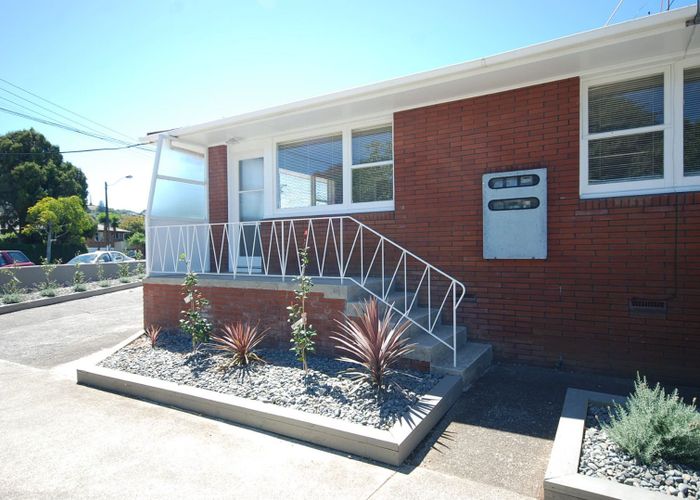  at 1/17 Campbell Road, One Tree Hill, Auckland