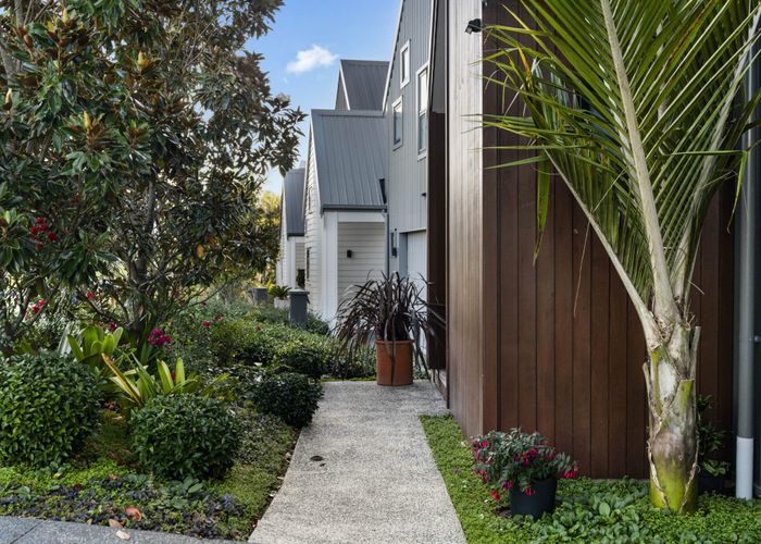  at 171 Jack Lachlan Drive, Beachlands, Manukau City, Auckland