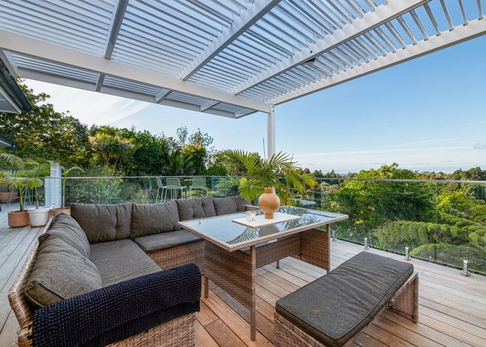  at 20 Raroa Terrace, Waiatarua, Auckland