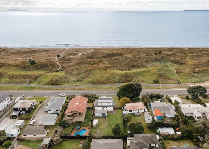  at 678 Papamoa Beach Road, Papamoa, Tauranga, Bay Of Plenty