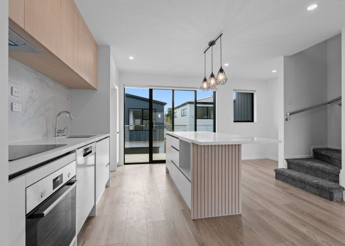  at 165C Wiseley Road, West Harbour, Waitakere City, Auckland