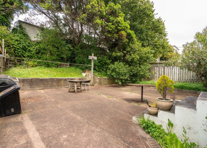  at 323 Adelaide Road, Newtown, Wellington, Wellington