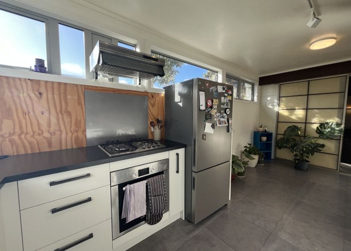  at 25 Discovery Drive, Whitby, Porirua, Wellington