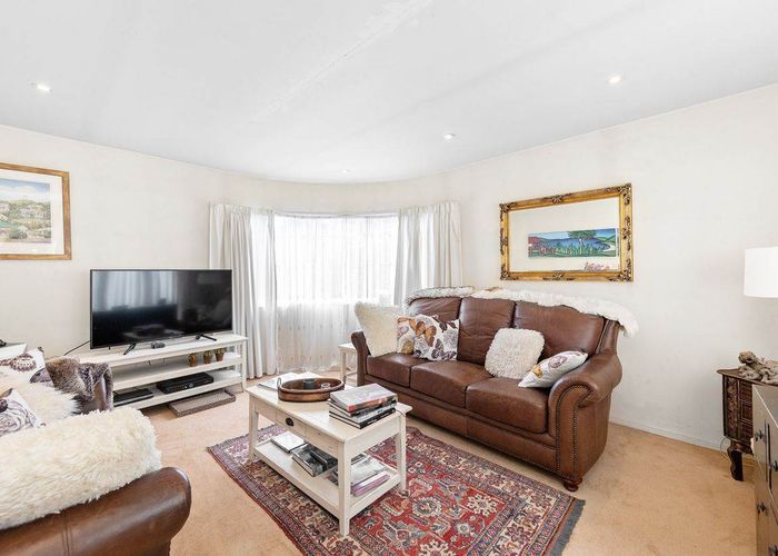  at 594A Mount Albert Road, Royal Oak, Auckland