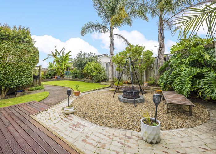  at 19 Sheriff Place, Randwick Park, Auckland
