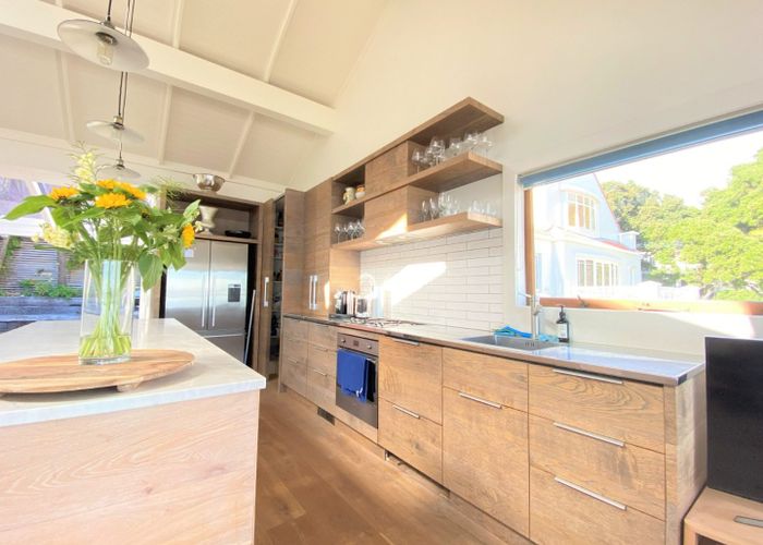  at 11H Joan Street, Point Chevalier, Auckland