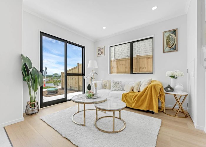  at 122 McQuoids Road, Flat Bush, Manukau City, Auckland