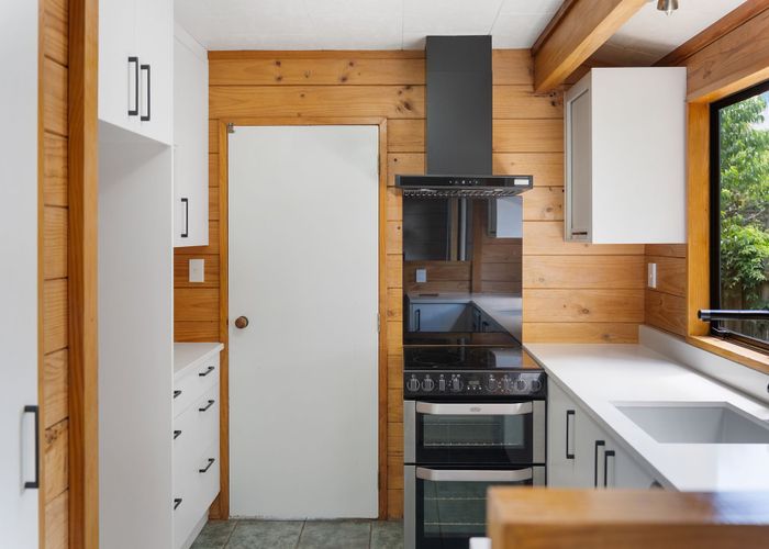  at 30 Calluna Crescent, Totara Heights, Auckland