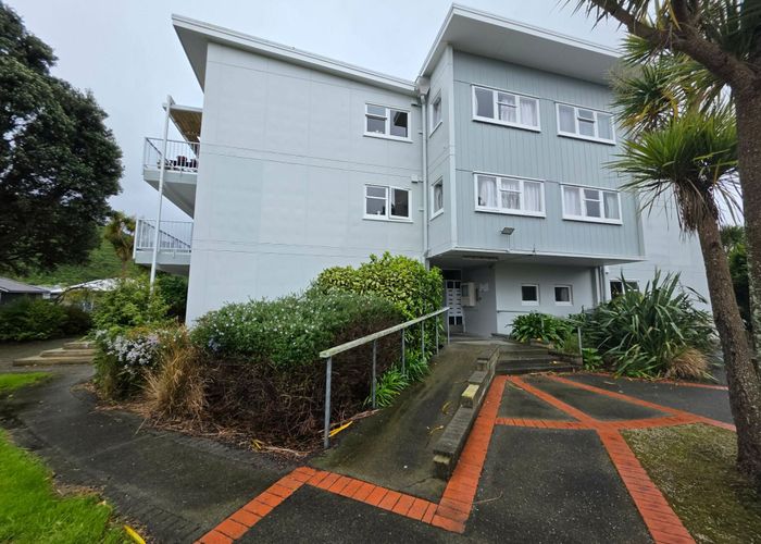  at 1/1356 High street, Taita, Lower Hutt, Wellington