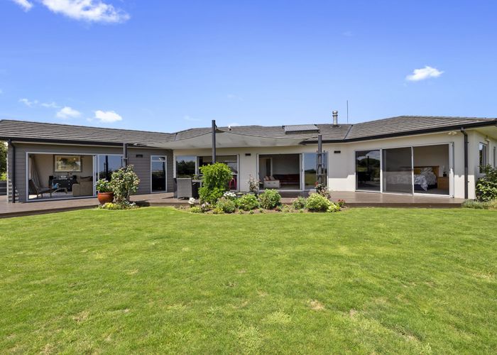  at 39 Matarikoriko Road, Brixton, Waitara