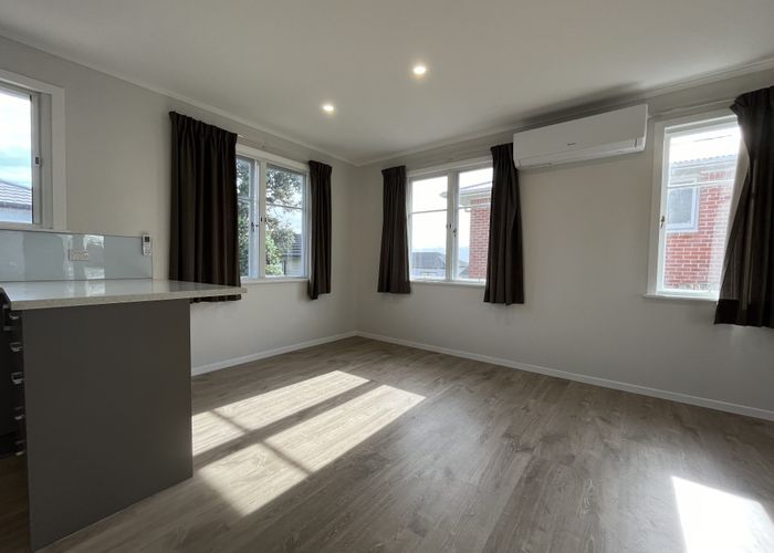  at 138 Luckens Road, West Harbour, Auckland