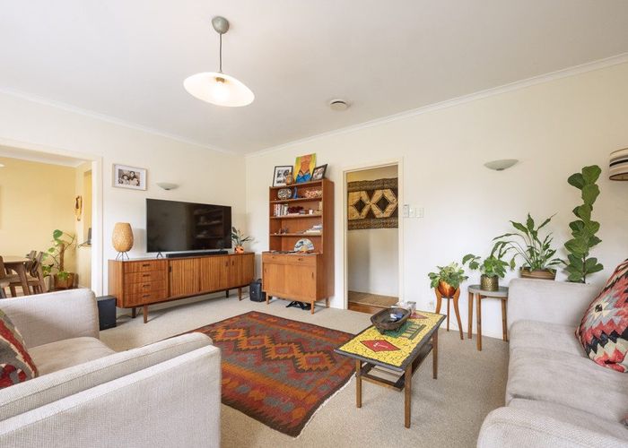  at 51E Denbigh Avenue, Mount Roskill, Auckland