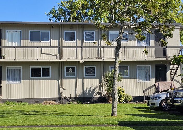  at 5/68 Olsen Avenue, Hillsborough, Auckland City, Auckland