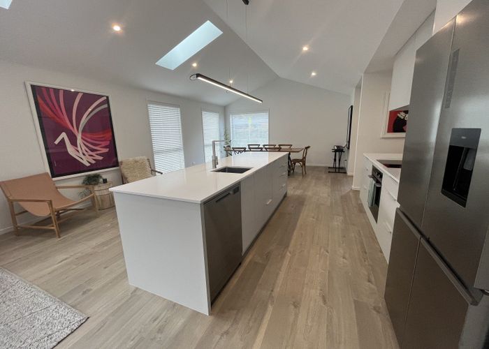  at 94 Howden Drive, Hanley's Farm, Jacks Point, Queenstown-Lakes, Otago