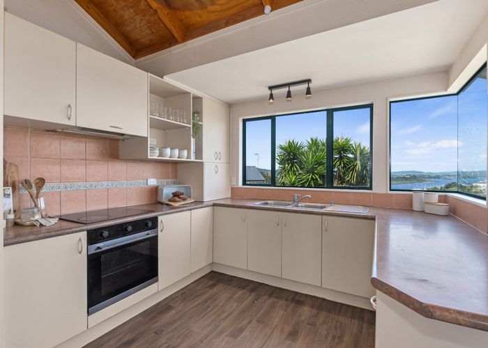  at 32 Panorama Drive, Parahaki, Whangarei, Northland