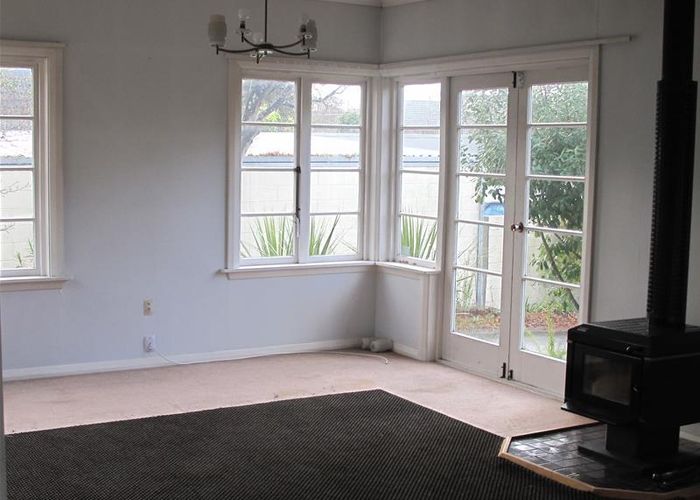  at 35 Clifford Avenue, Merivale, Christchurch