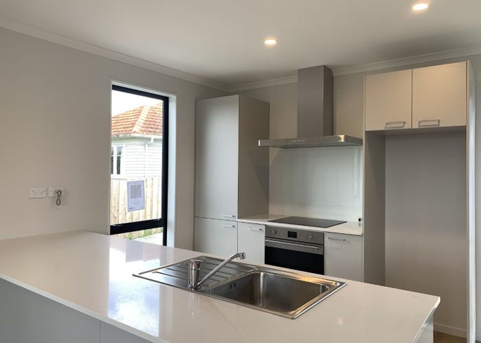  at 10B Rosier Road, Glen Eden, Waitakere City, Auckland
