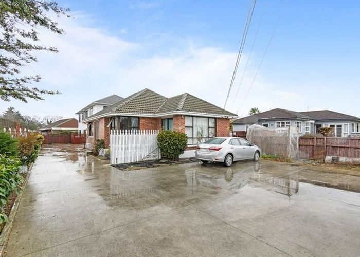  at 22 Field Terrace, Upper Riccarton, Christchurch City, Canterbury