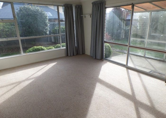  at 2/24 Bentley Street, Russley, Christchurch