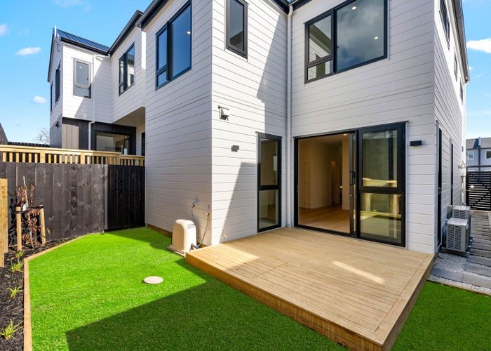  at 70 Marendellas Drive, Bucklands Beach, Manukau City, Auckland