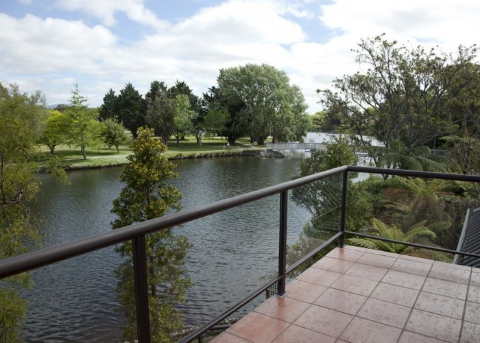  at 6 Ihaka Street, Hokowhitu, Palmerston North