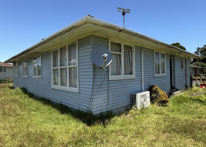  at Mangere East, Manukau City, Auckland