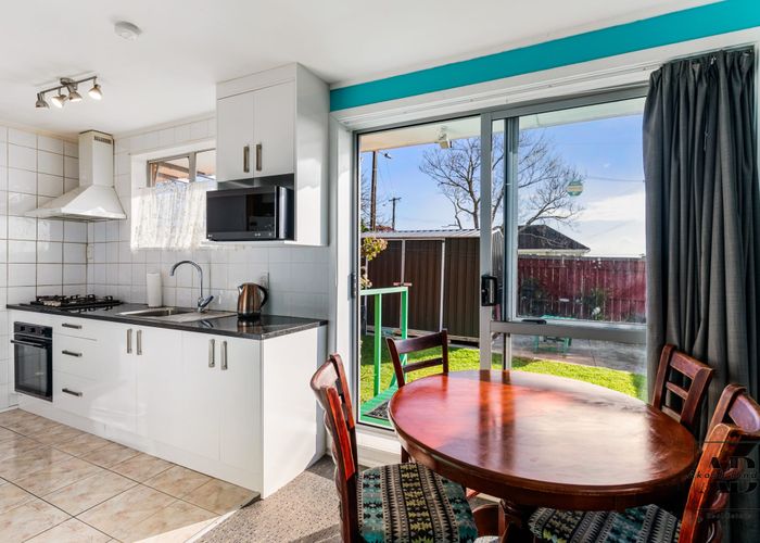  at 1/10 Margaret Road, Papatoetoe, Auckland