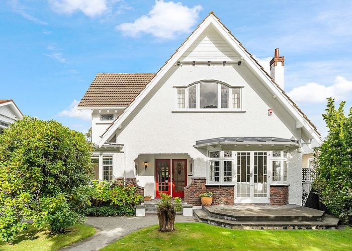  at 24 St Albans Grove, Woburn, Lower Hutt