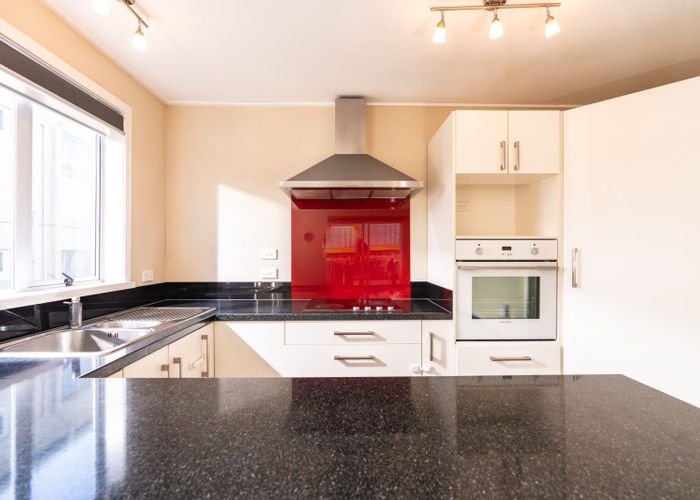  at 1/16 Ross Street, Kilbirnie, Wellington