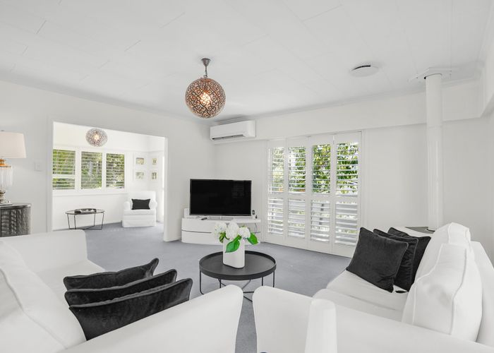  at 72 Chatsworth Road, Silverstream, Upper Hutt, Wellington
